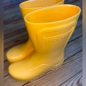 Almost new Birkenstock rain boots